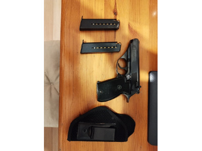 Pistola Astra Constable