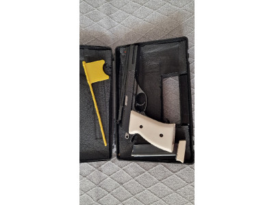Pistola Astra TS22 