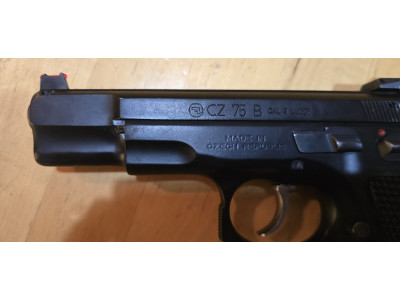 CZ 75 
