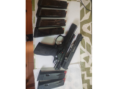 CZ 75 Sadow