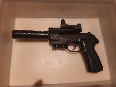 Pistola de aire comprimido Beretta Qx4 STORM