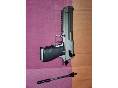 Pistola Desert Eagle 50AE L6 RIS CO2 Plata