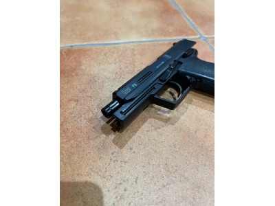 Pistola de airsoft H&K P8