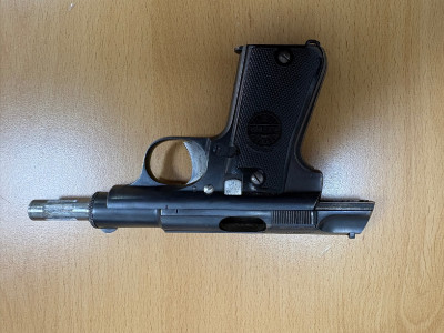 Pistola Astra Mod 3000