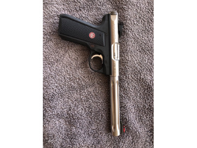 pistola Ruger 22 Target