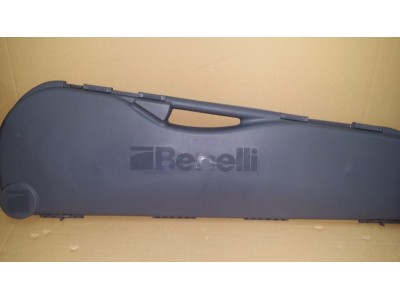 Repetidora Benelli modelo Rafaello Luxe