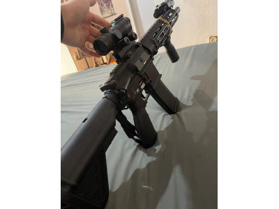 REPLICA AEG M4 SPECNA ARMS SA-H22 EDGE 2.0 NEGRA