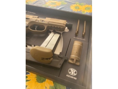 Réplica FNX-45