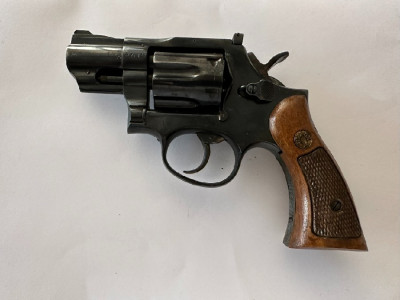 Llama 38 Special 2 Pulgadas