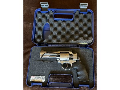 Revólver Smith & Wesson Modelo 686