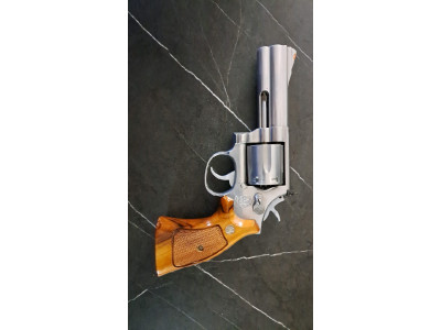 Smith&Wesson 4'' .357 Mag