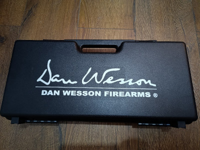 Dan Wesson 715 6" Steel Grey (4.5mm)