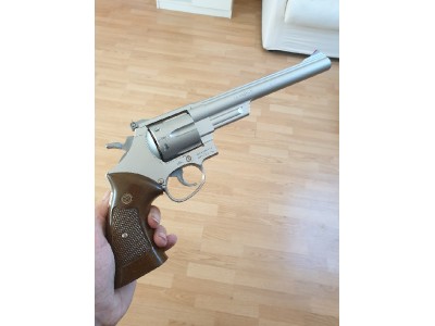 Magnum del 44