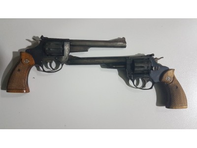 2x Astra Cadix calibre 22