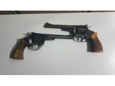 2x Astra Cadix calibre 22