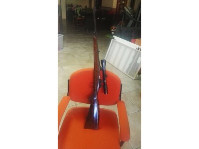 Rifle de cerrojo Brno con mira Bausch & Lomb 3-9*40