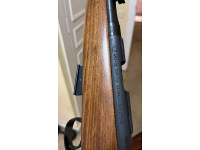 Rifle CZ 452 calibre 17 hmr madera