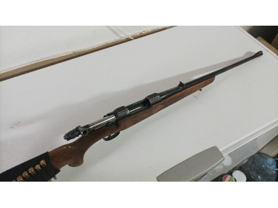 Rifle de cerrojo  BRNO ZKK600