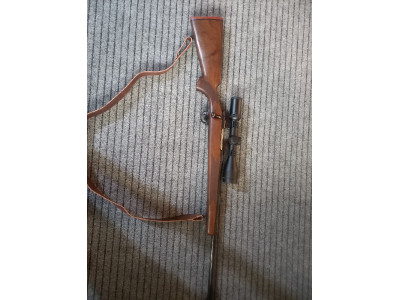 Rifle Mercury de cerrojo como nuevo