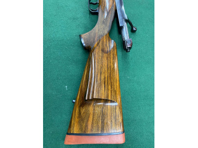 Rifle Mauser prácticamente nuevo
