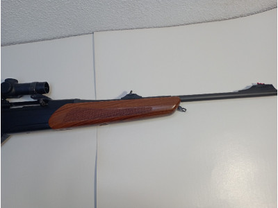 Rifle semiautomático Merkel cal 9 3x62