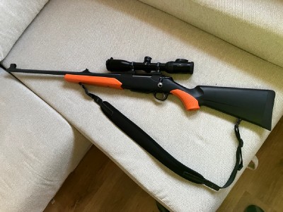 Tikka con visor Swarovski