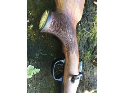 Rifle de cerrojo Voere Luxus
