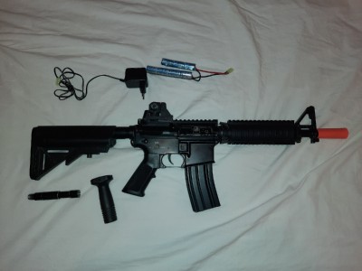 Réplica airsoft M4A1 CQBR Cybergun