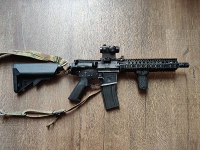 Réplica airsoft Specna Arms SA-A03 M4 Upgradeada