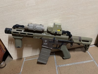 Réplica de airsoft Saigo Bushido Rey Color Tan