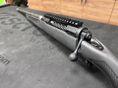 Savage 110 ultralite ZURDO .270 win.