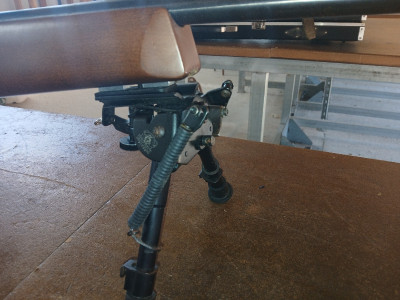 Se VENDE CARABINA ANCHUTZ MATCH 64 CALIBRE