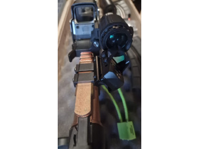 Smith and Wesson15-22