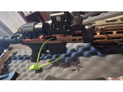 Smith and Wesson15-22