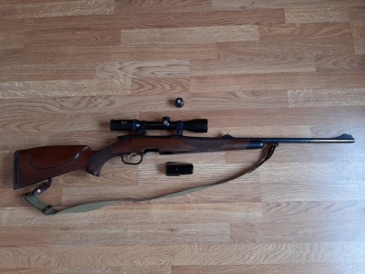 Steyr Mannlicher para zurdos con visor Khales