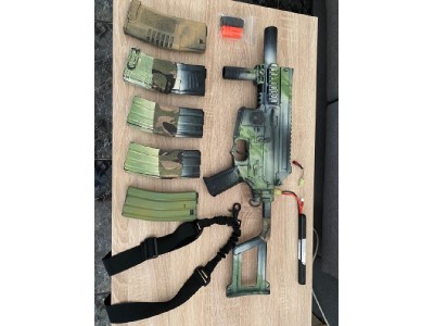 Subfusil Amoeba CCR