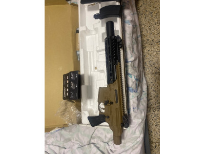Subfusil Sig Sauer MCX CANEBRAKE