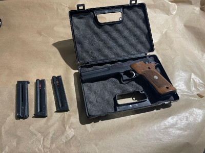 S&W 422 pistola de tiro 22lr