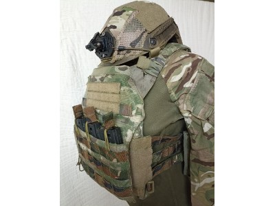 Uniforme de combate Multicam