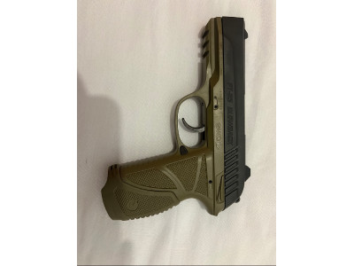 Vendo Pistola Gamo PT-85