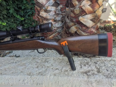 Rifle Remington Seven con Culata de Madera