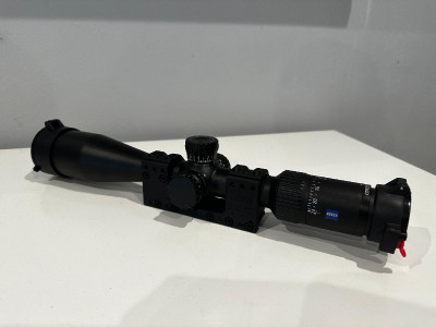 ZEISS CONQUEST V4