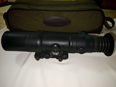 Visor Nocturno Dedal D-440