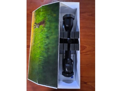 Zeiss Conquest 2-8x42