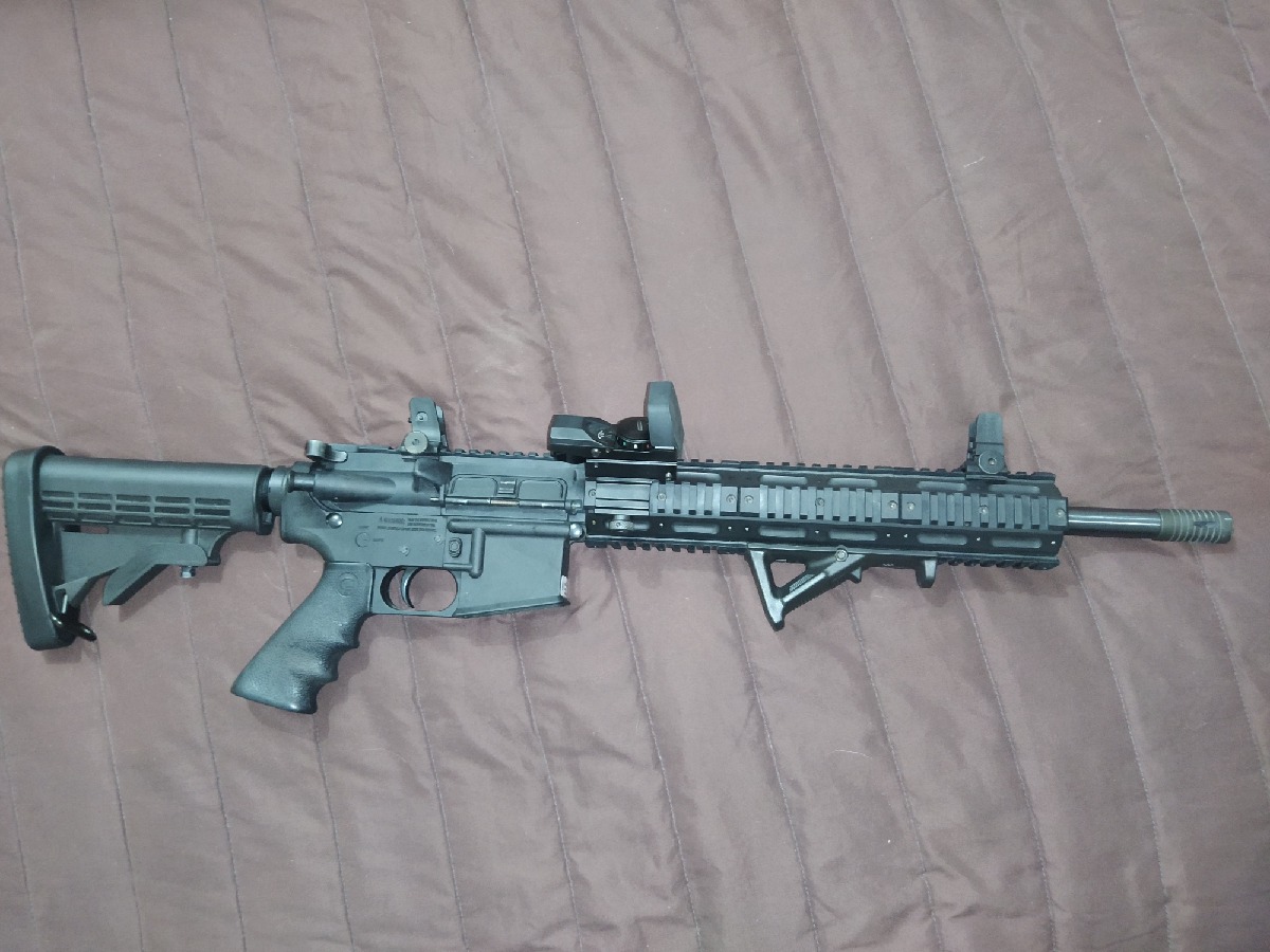 AR-15 M-Four Pro / M4 Chiappa