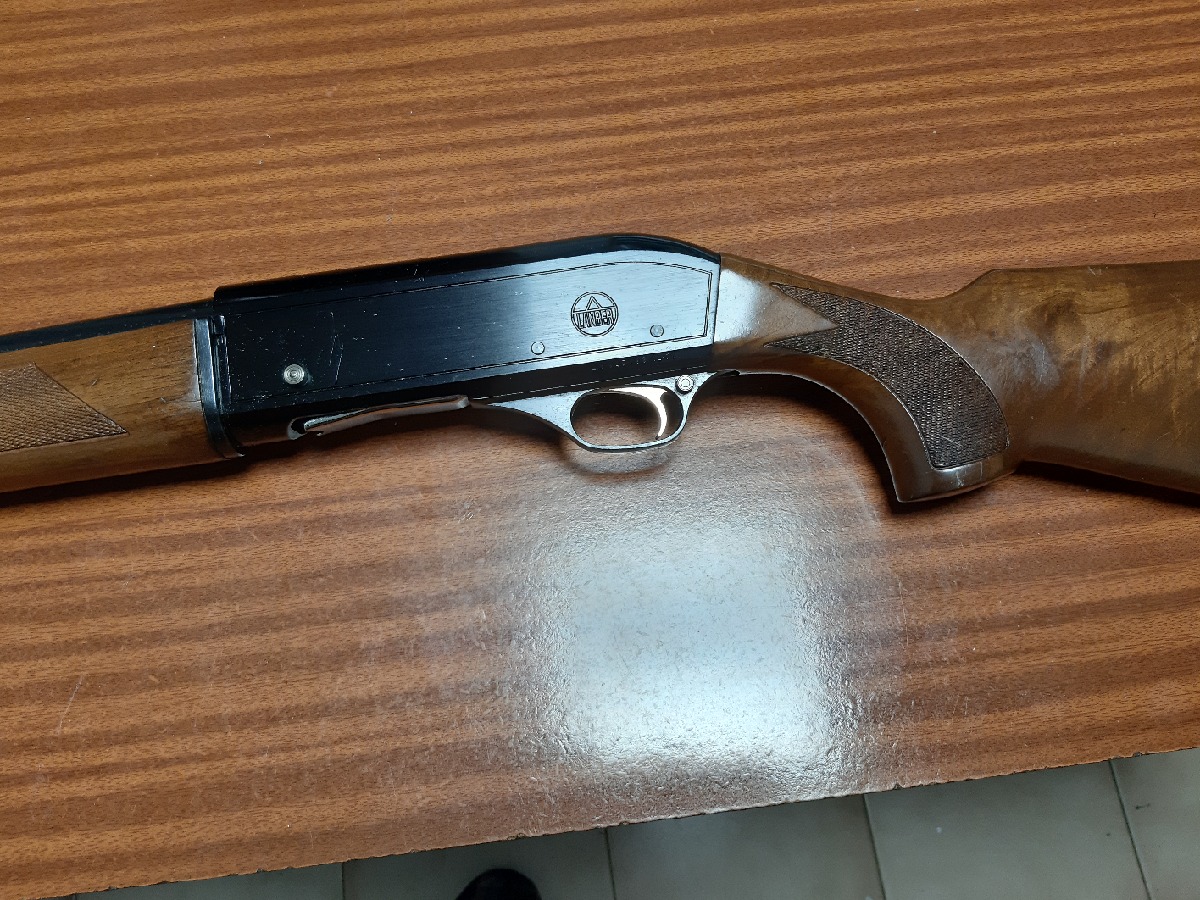 Lanber Repetidora Cal. 12