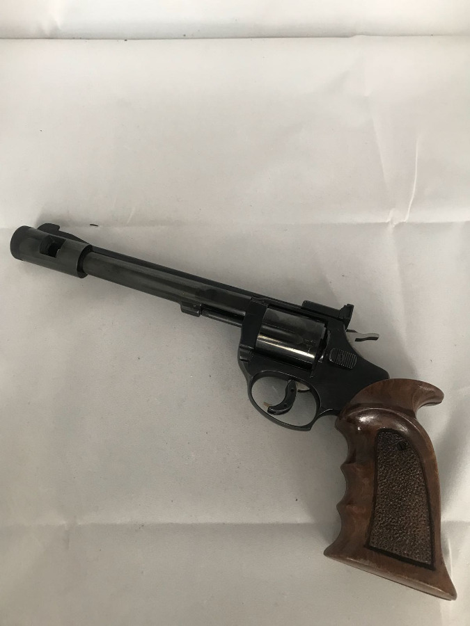 Revólver Astra Cadix 38 SPL