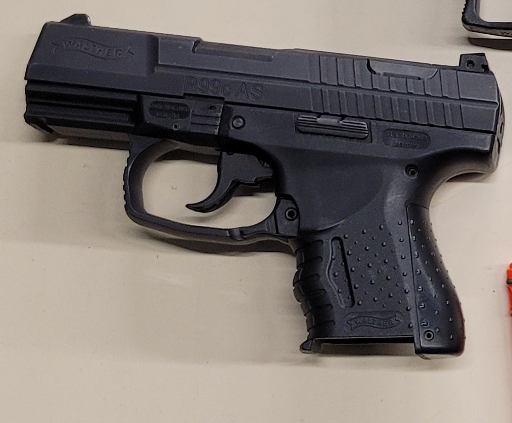 Walther P99 Compac 9mm + Extras